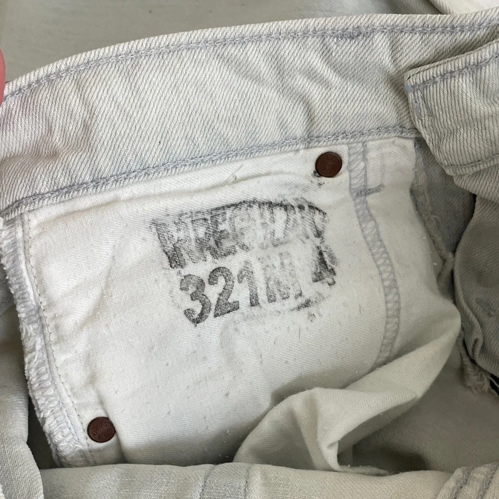 NWT! Levi's 518 Superlow Stone Gray Bootcut Jeans - Picture 10 of 11